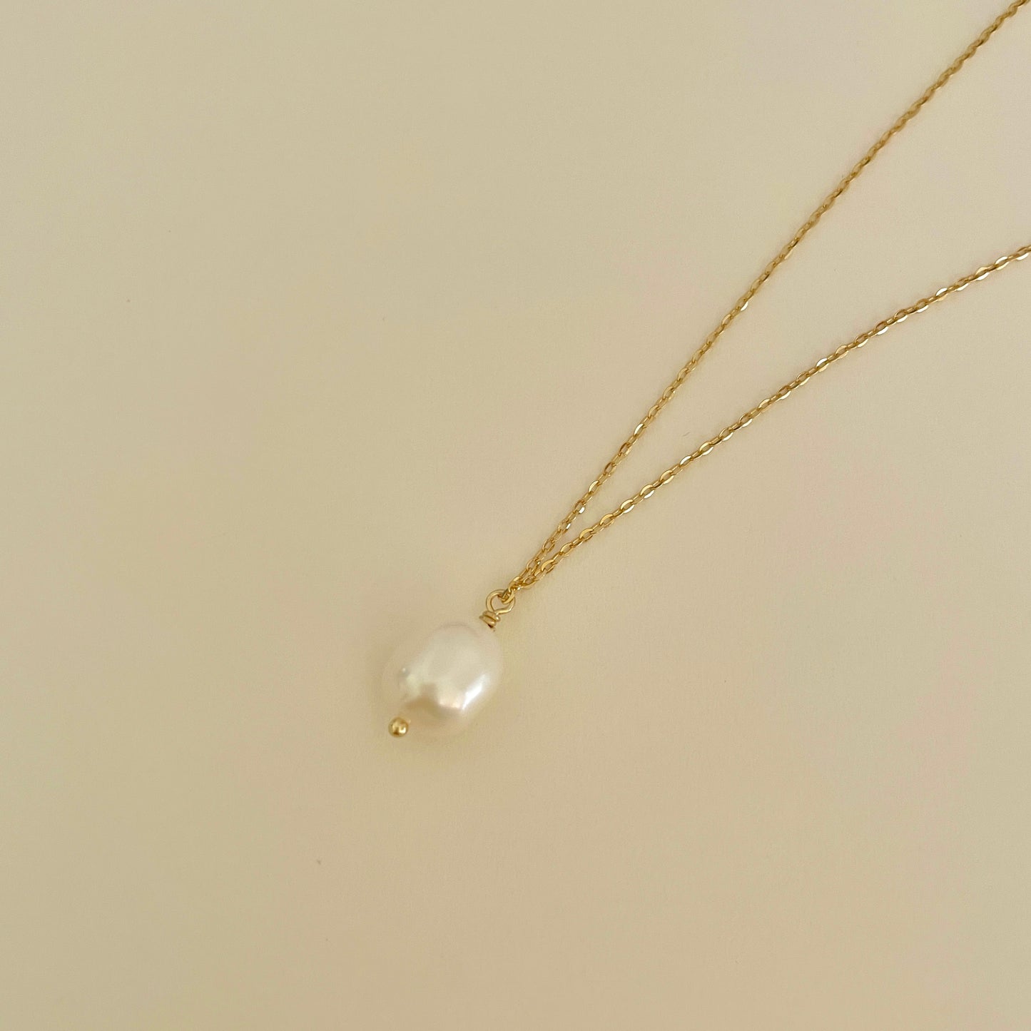 pearl pendant necklace made by 14K gold plated over sterling silver