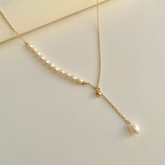 Adjustable pearl smile necklace, adjustable Y-shaped pearl necklace， gold vermeil