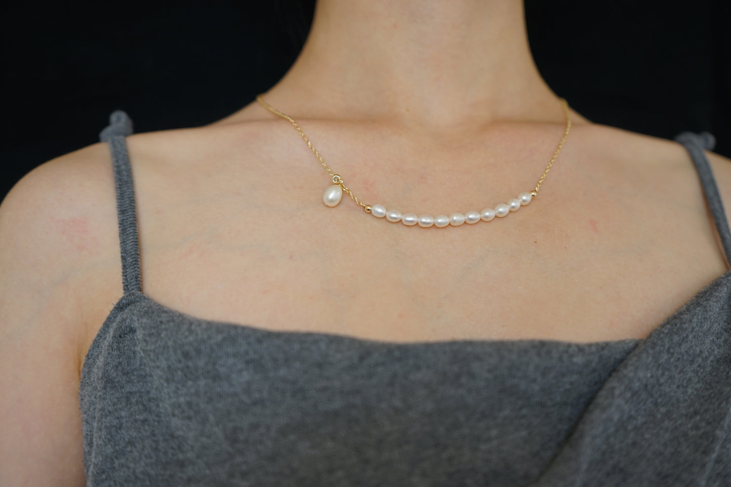 Adjustable pearl smile necklace, adjustable Y-shaped pearl necklace， gold vermeil