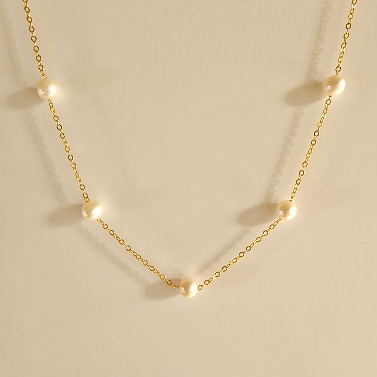 Starry Pearl Necklace， gold vermeil， Champagne-colore